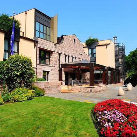 Bv Grand Hotel Asís Exterior foto