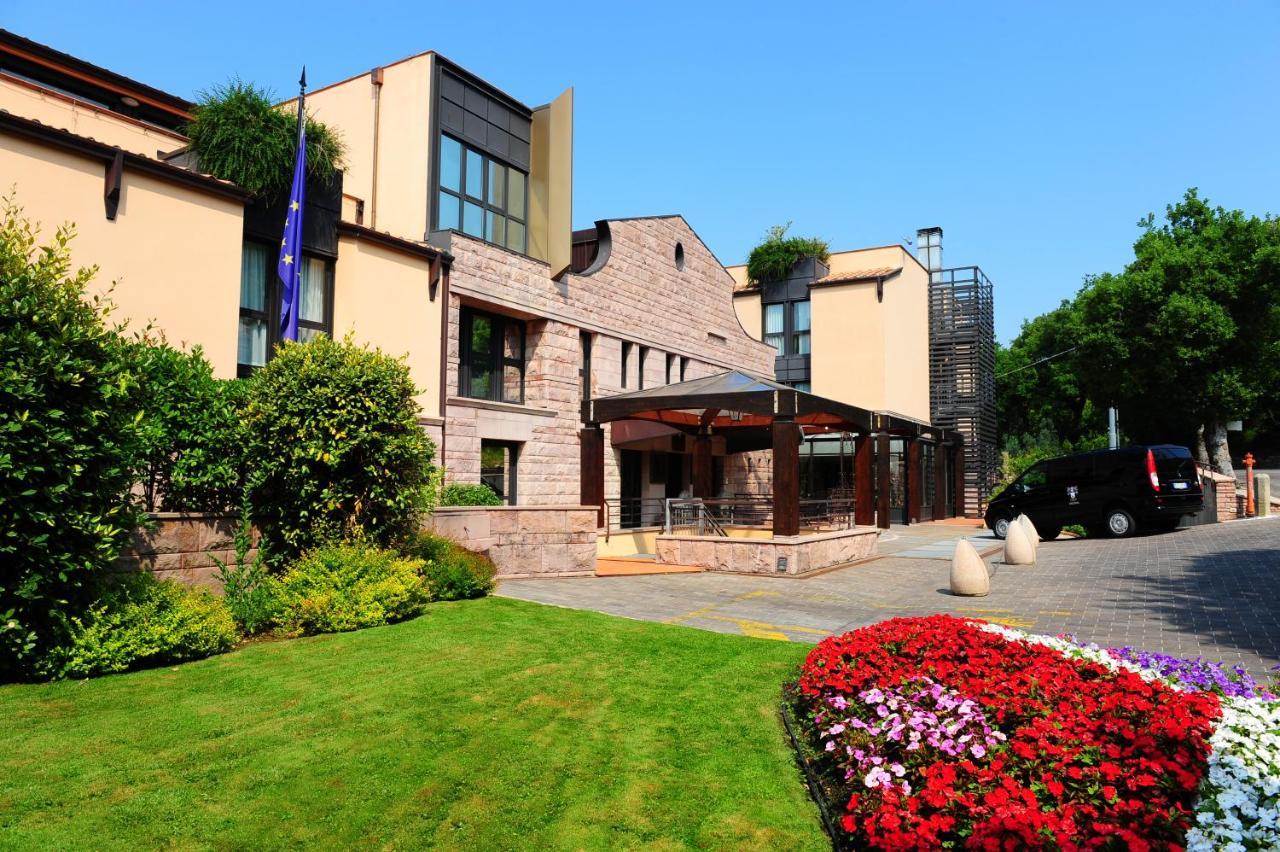 Bv Grand Hotel Asís Exterior foto